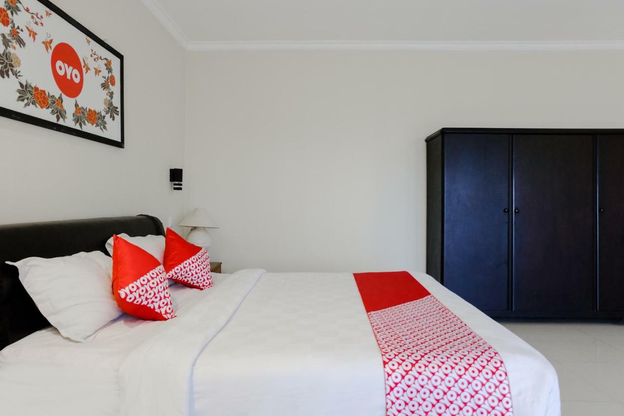 Capital O 892 Grand Pujon View Hotel And Resort Batu  Exterior photo