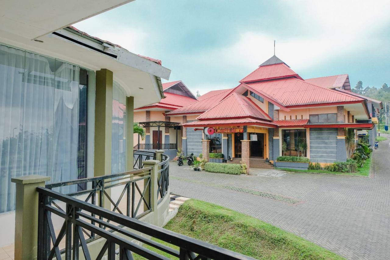 Capital O 892 Grand Pujon View Hotel And Resort Batu  Exterior photo