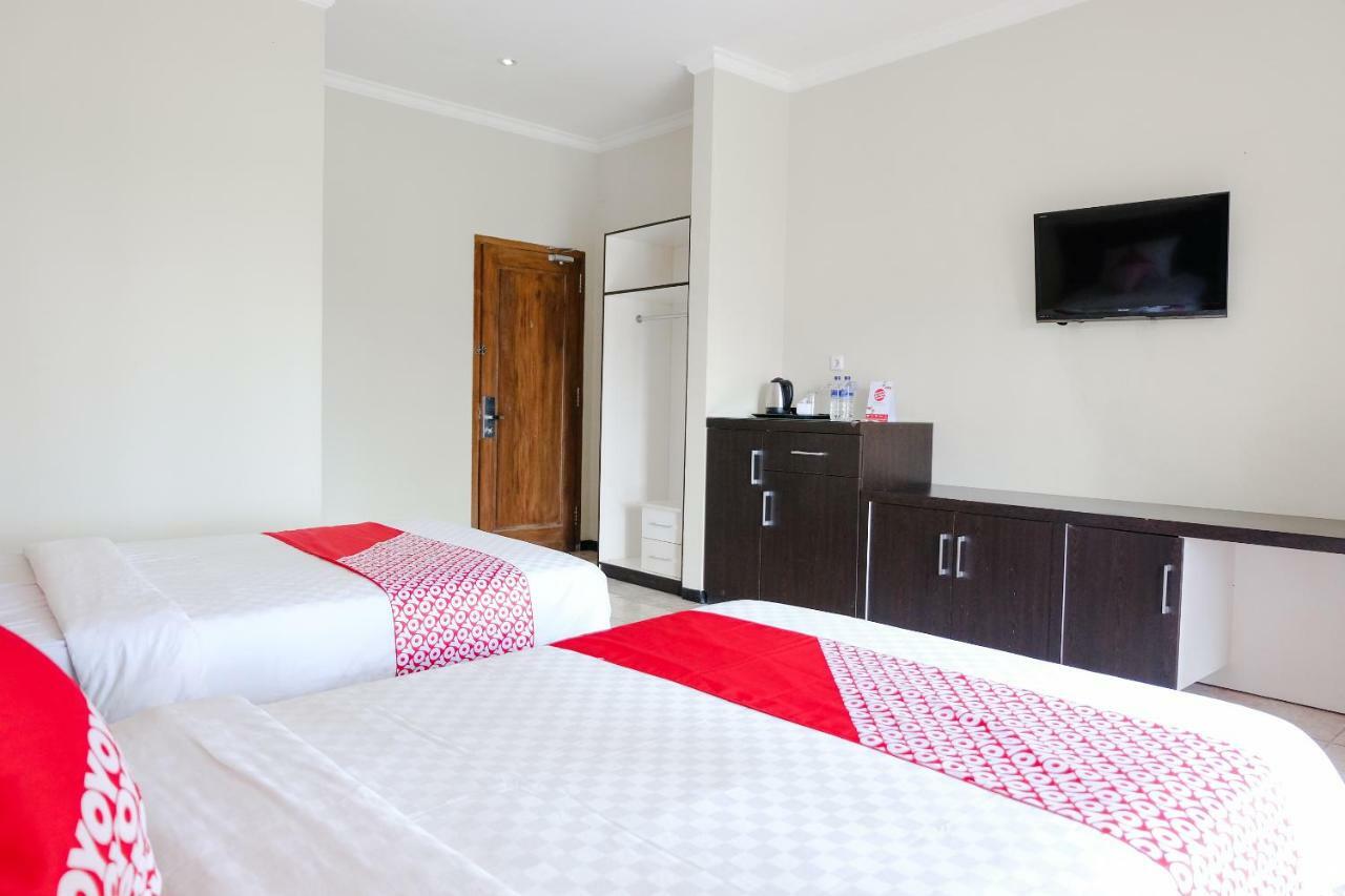 Capital O 892 Grand Pujon View Hotel And Resort Batu  Exterior photo